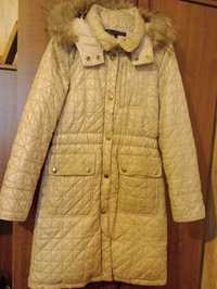 Демисезонные женское  пуховое пальто