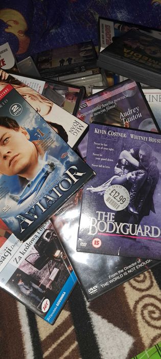 Filmy DVD Wyprzedaż kolekcji - dużo ciekawych tytułów ponad 100 sztuk.