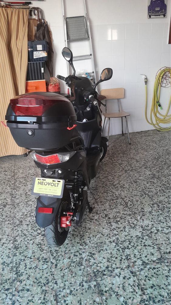 Mota elétrica como nova - garantia - oferta capacete