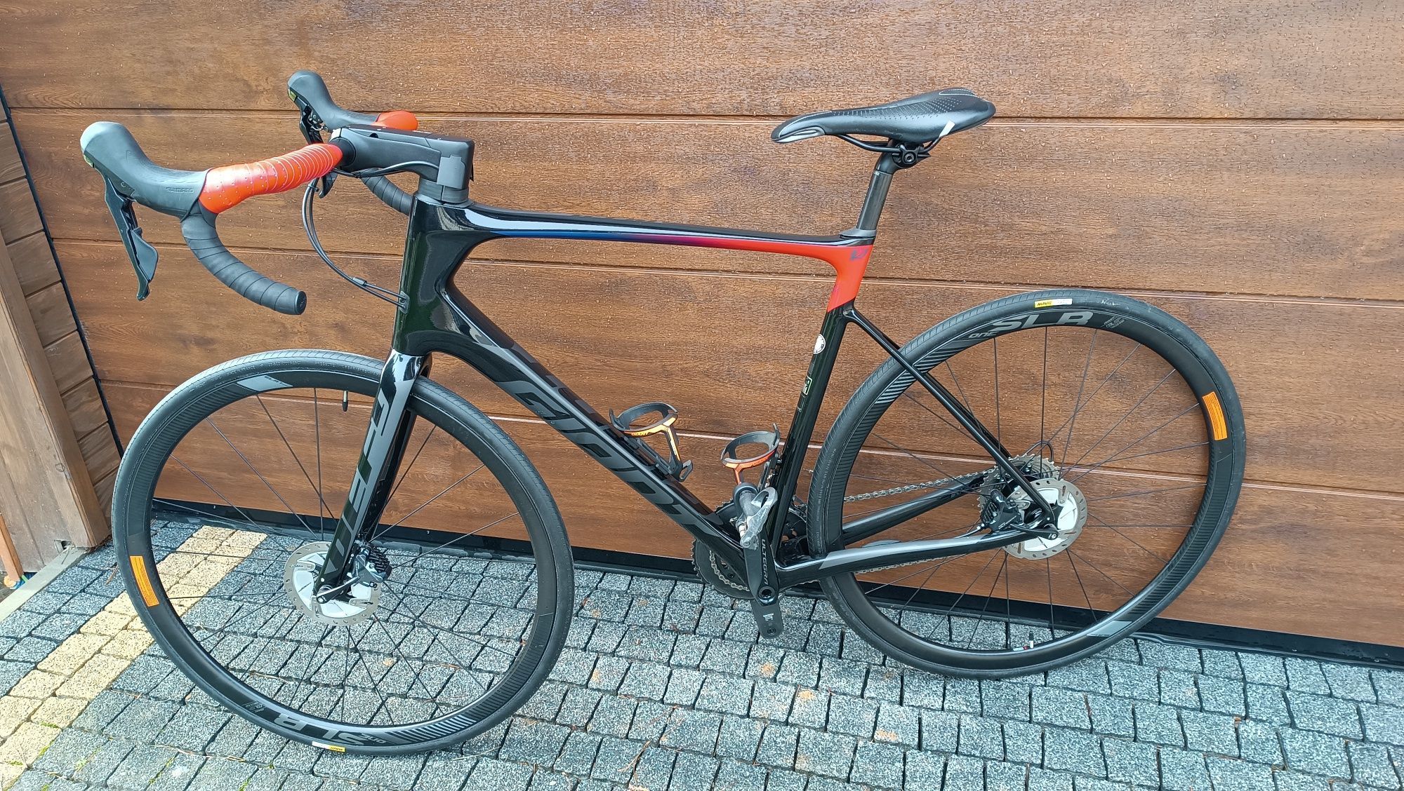 Giant defy advanced sl pro 1 UCI