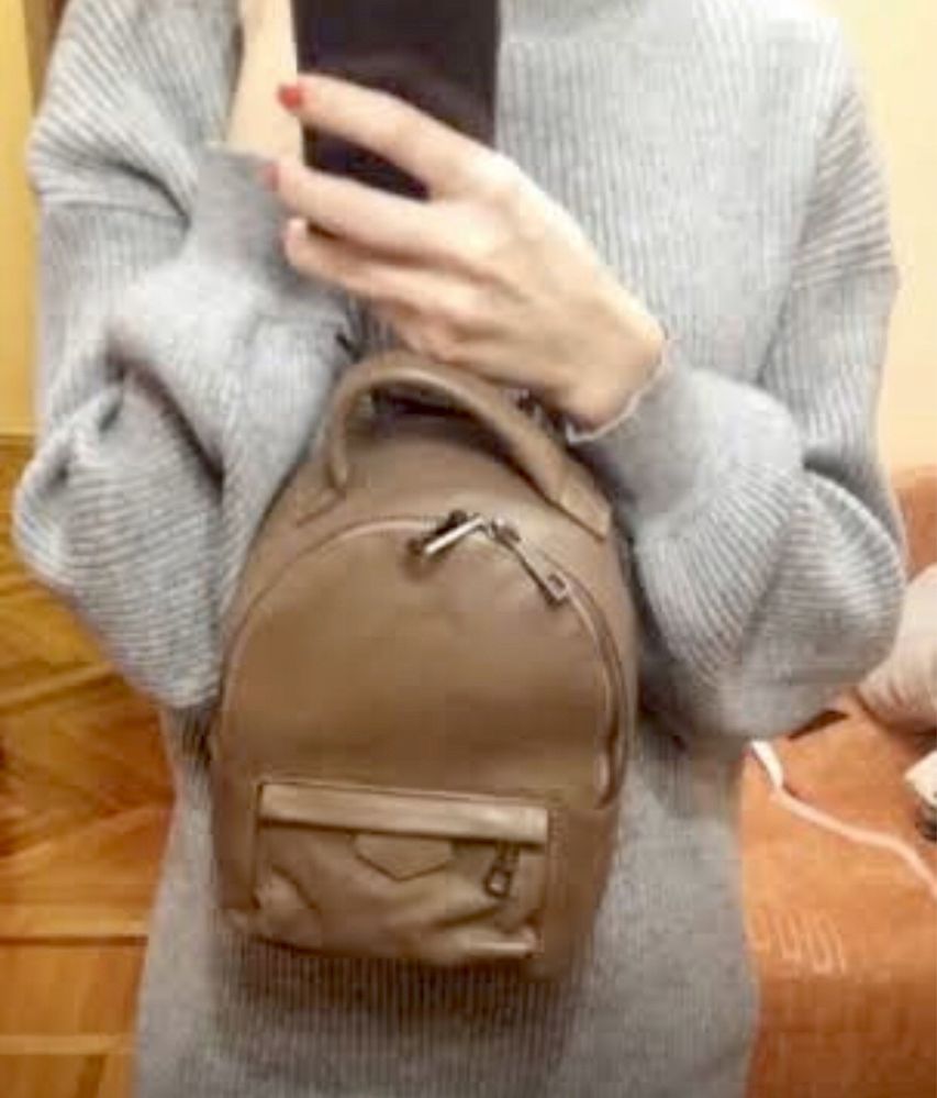 Фирменный рюкзак Leather Contry Италия новый