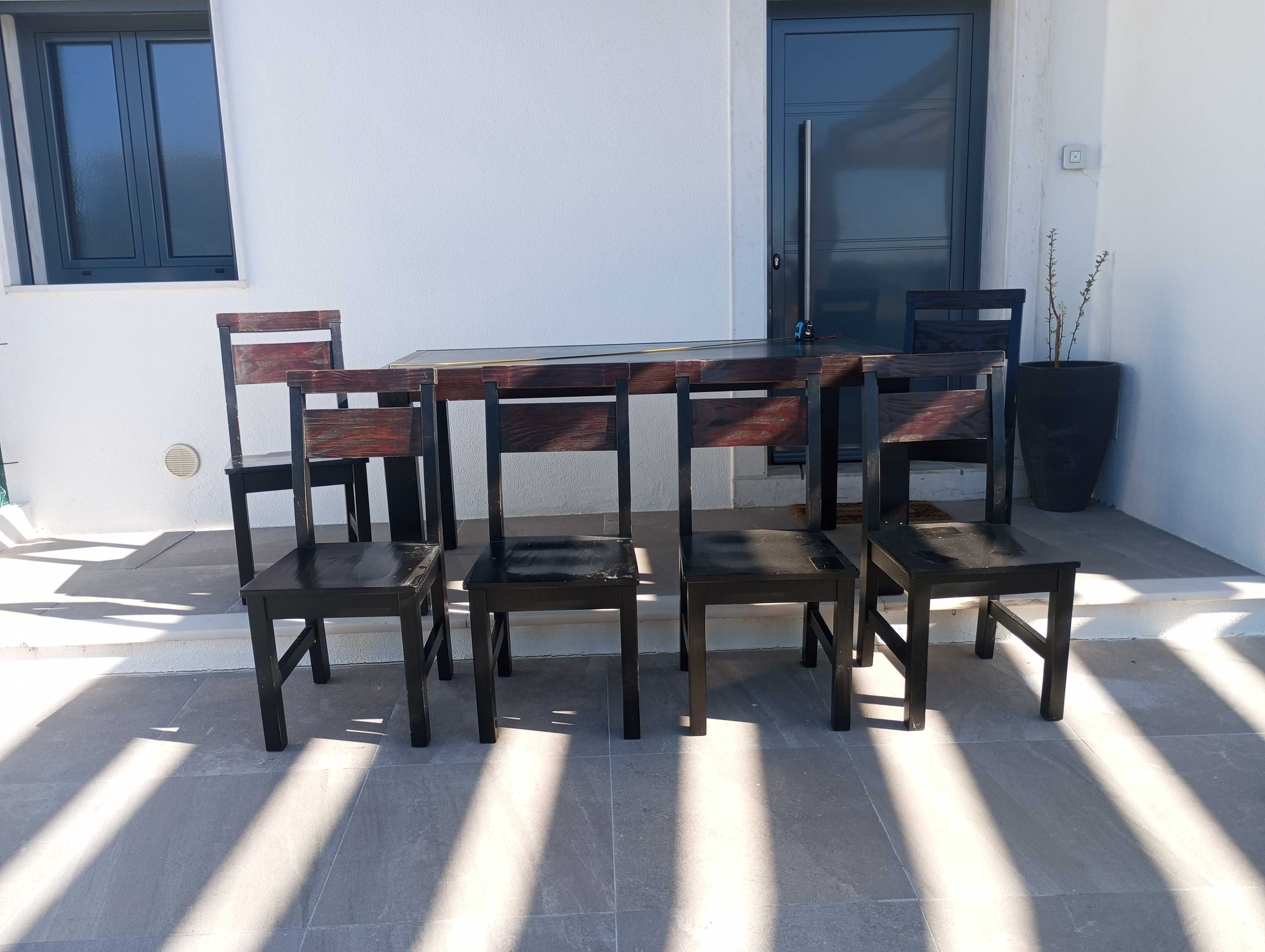 Mesa para sala de Jantar