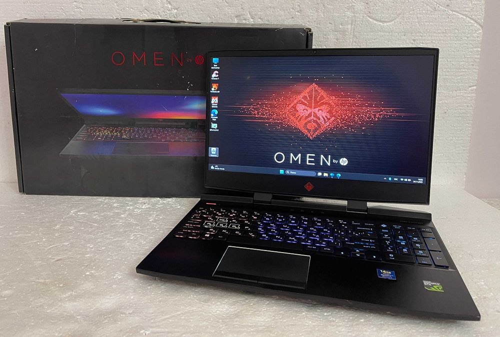 Игровой "HP OMEN 15" /Core 8300H/  16 RAM/ Видео GTX (4 ГБ)  СТАЛКЕР 2