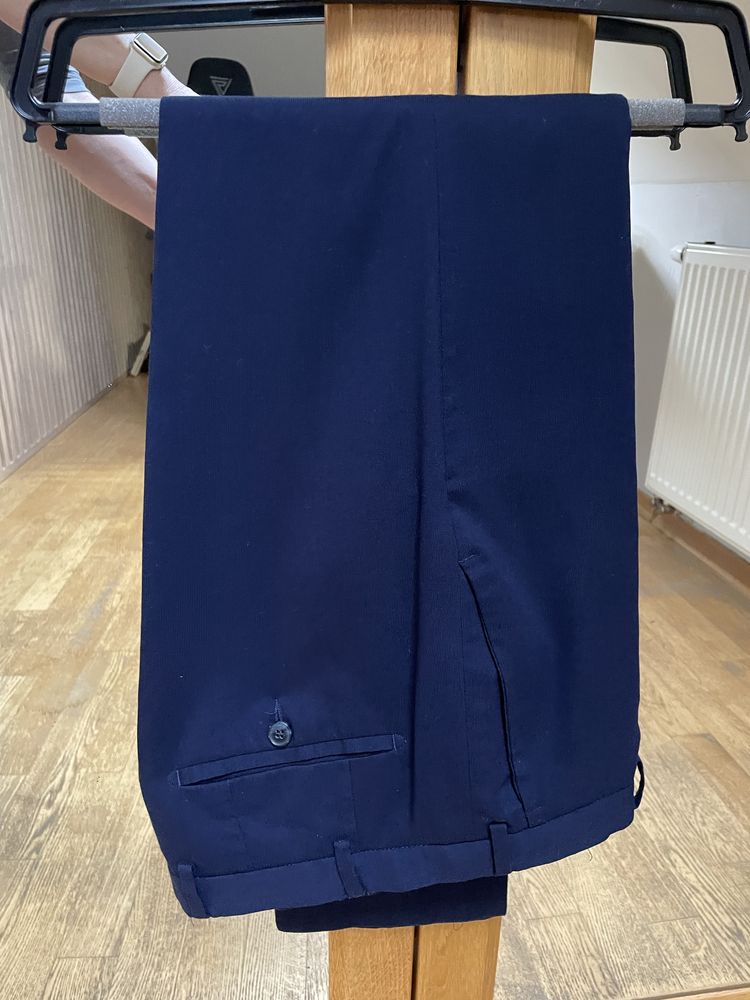 Garnitur Męski DIGEL Slim Fit, wzrost 176-182cm, spodnie 46 (W32)