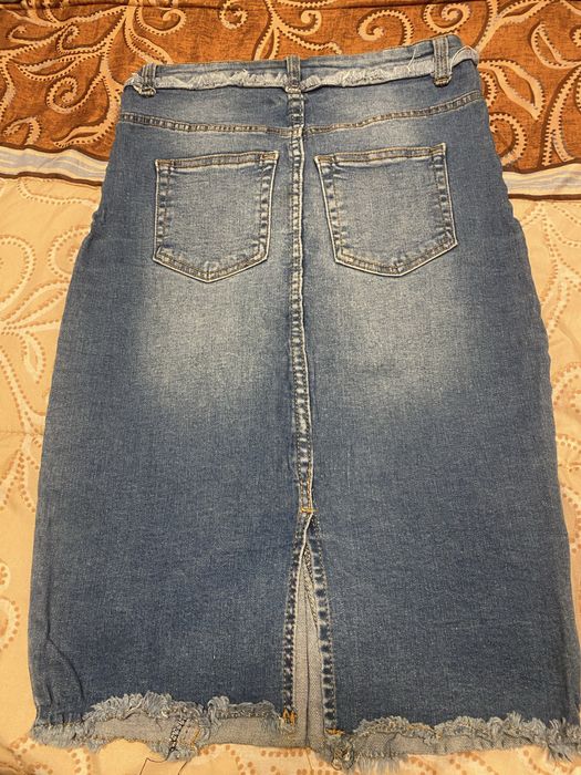 Vestido, calcas e saia