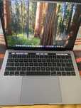 Продається Macbook Pro 2019, i5/16 gb ОЗУ; 256 gb SSD