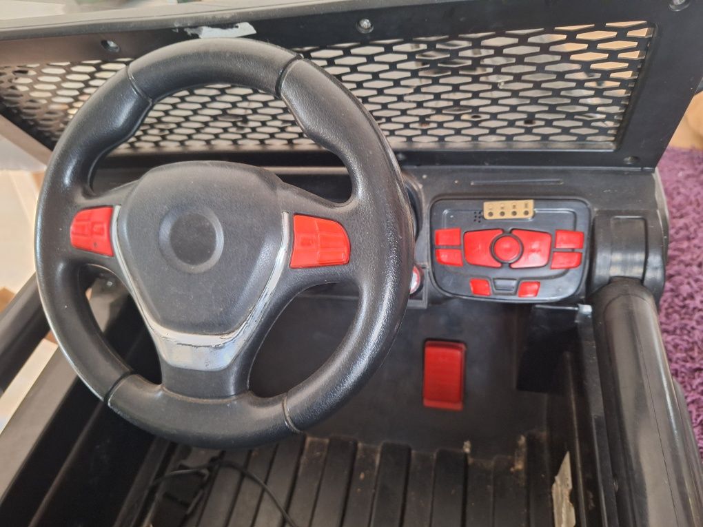 Samochod elektryczny jeep