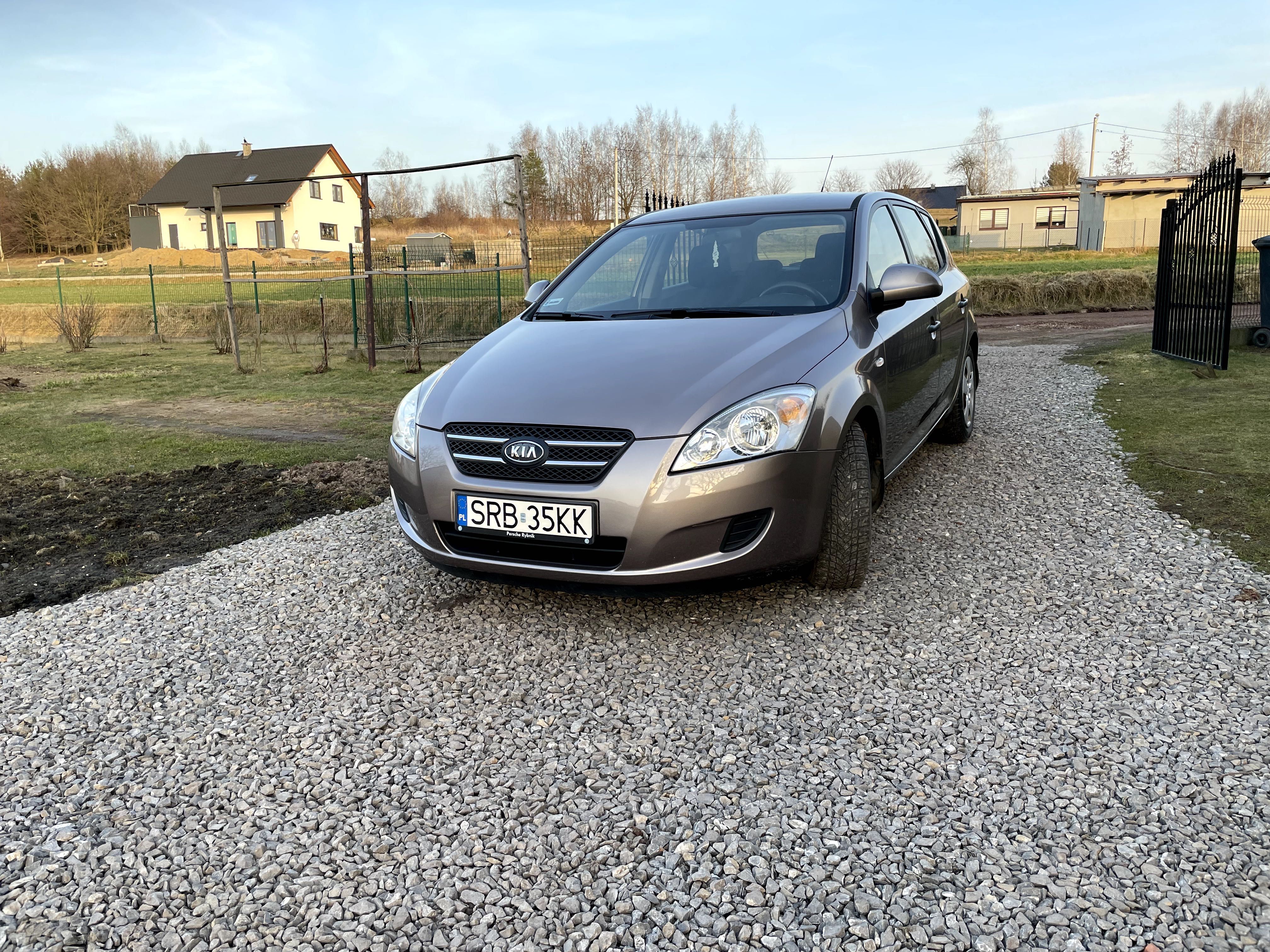 Sprzedam samochód Kia Ceed