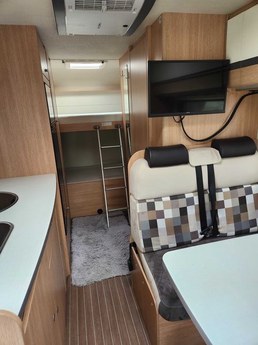 Sprzedam Kampera Sunlight na bazie Fiata Ducato z silnikiem 2.3 cm3