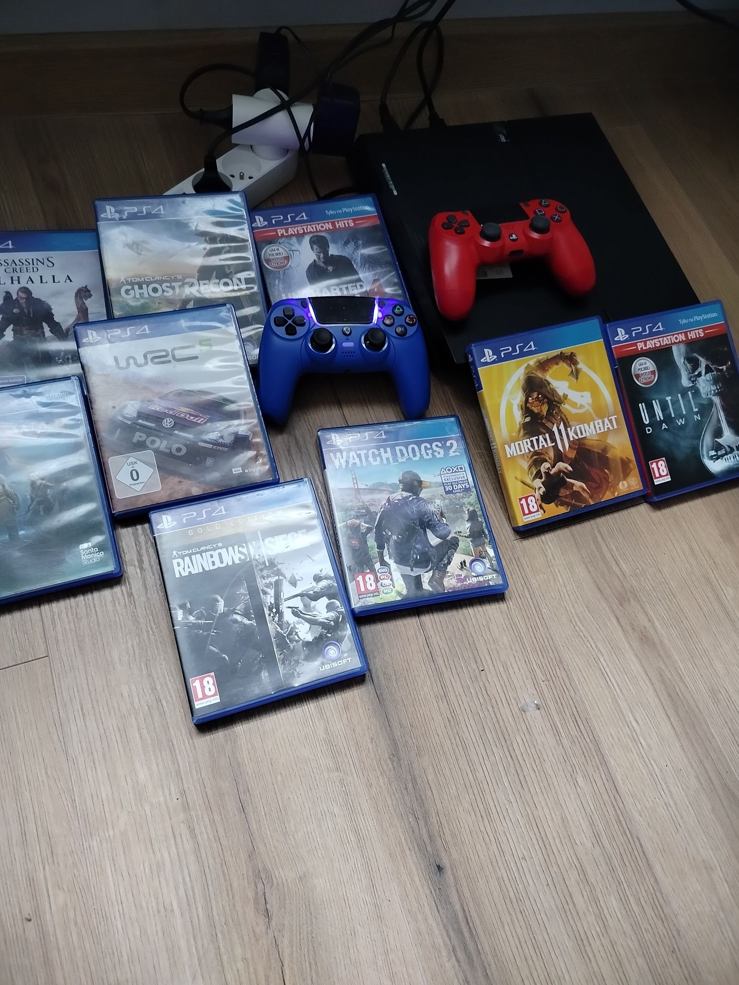 Zestaw Konsola Sony PlayStation 4 + monitor* gratisy.