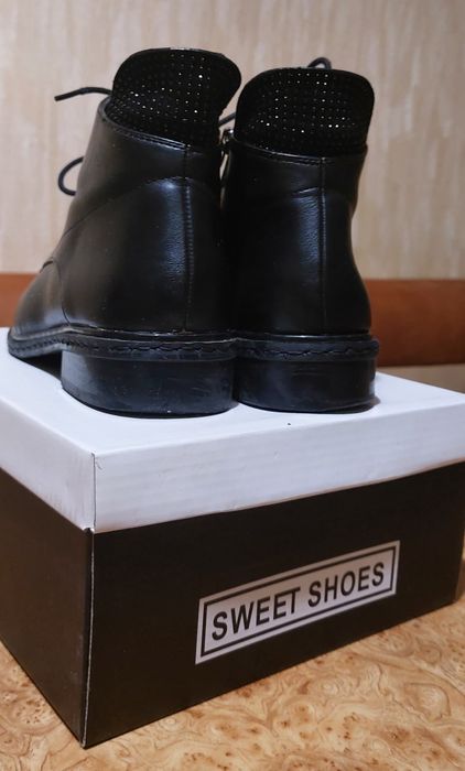 Ботінки жіночі демісезонні