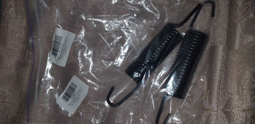 Пружини бака  пральной машини самсунг