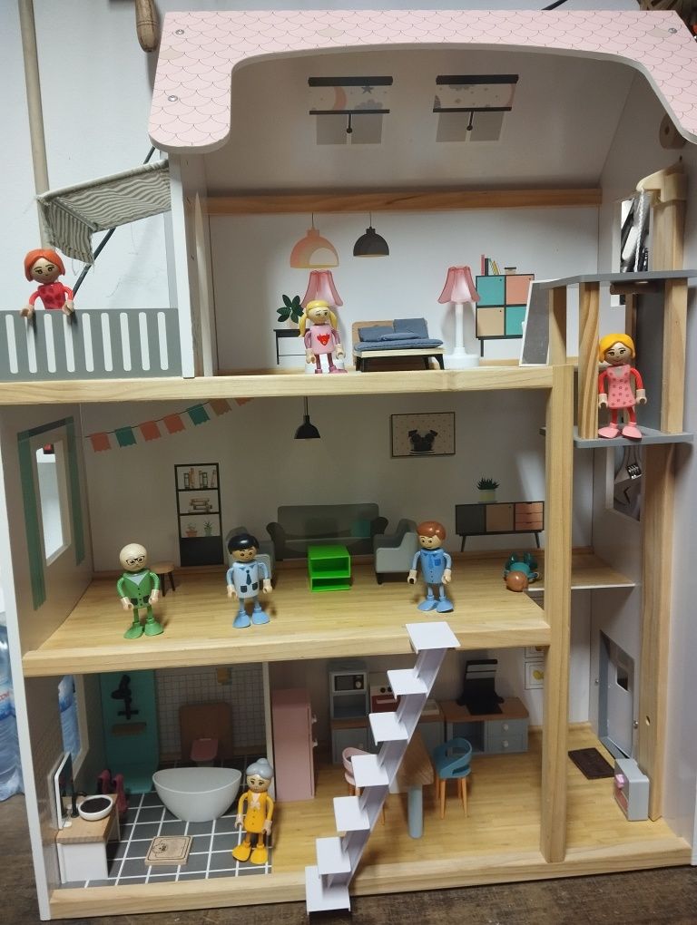 Casinha de bonecos lidl