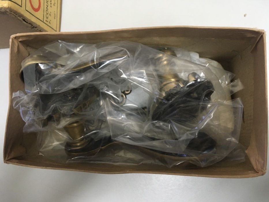 Conjunto puxadores e fechadura Cifial novos