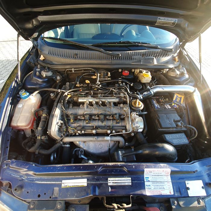 Alfa Romeo 156 1.9 JTD Q4 - napęd 4x4 - 2005r -  

Sprzedam Alfę Romeo
