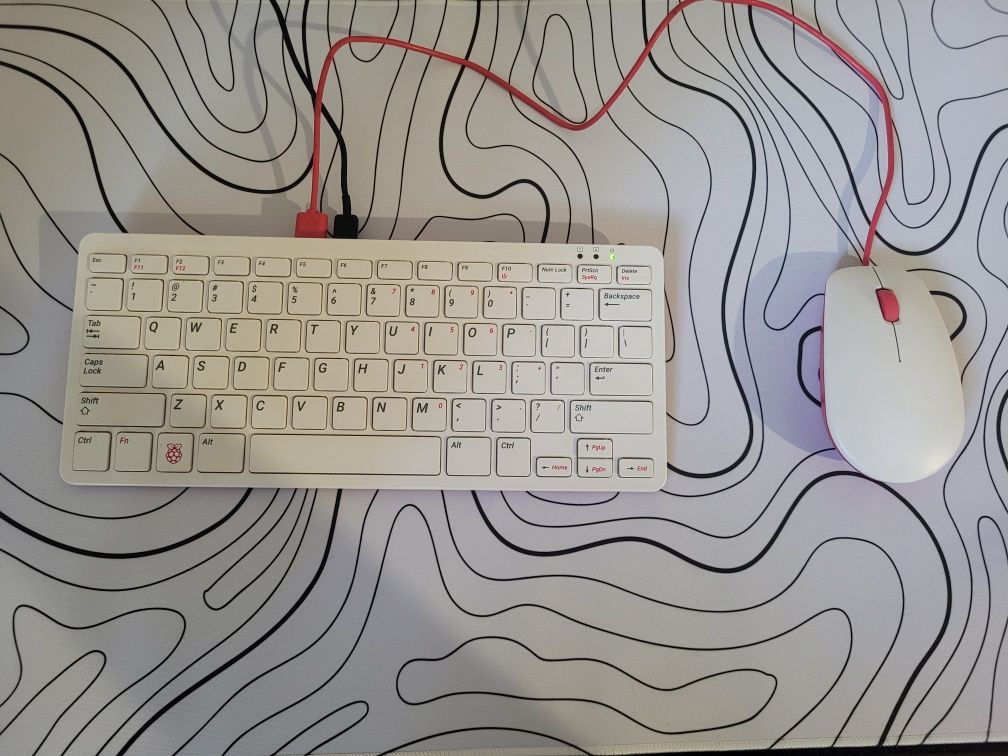 Raspberry Pi 400 + Oryg mysz