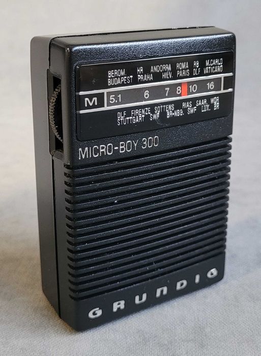 Radio Grundig Micro-Boy 300.
