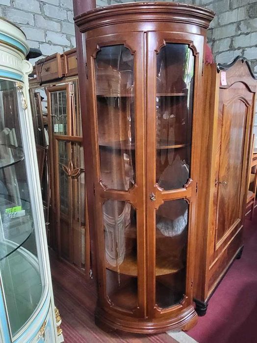 Witryna narożna serwantka włoska orzechowa