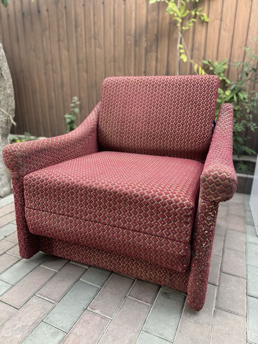 Крісло розкладне