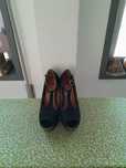 Vendo Sapatos de Senhora muito bonitos como novos