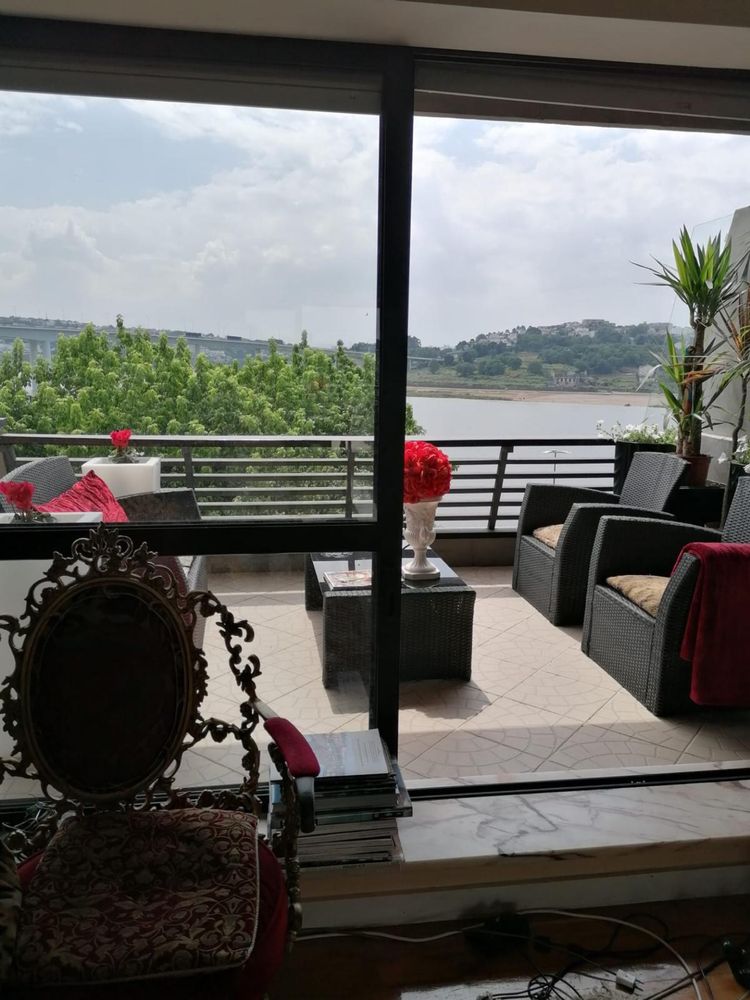 Apartamento T5 duplex com vista rio Douro