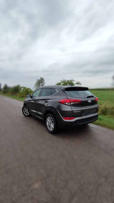 Hyundai Tucson 2017r 1.7 CRDI 115 KM//Kamera//Navi//Bezwypadkowy//