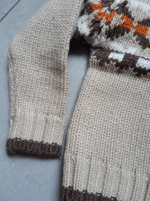 Sweterek sweter z kapturem rozmiar 86/92