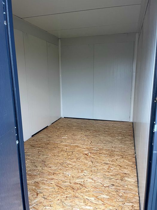 Kontener ocieplany PIR 10 cm – solidny, stan bardzo dobry
