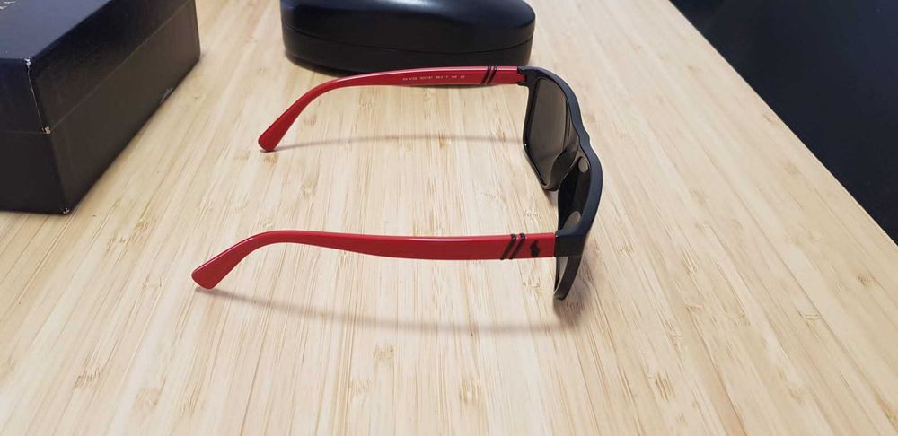 URGENTE! Óculos de Sol Ralph Lauren (Excelente Estado - Como novos)