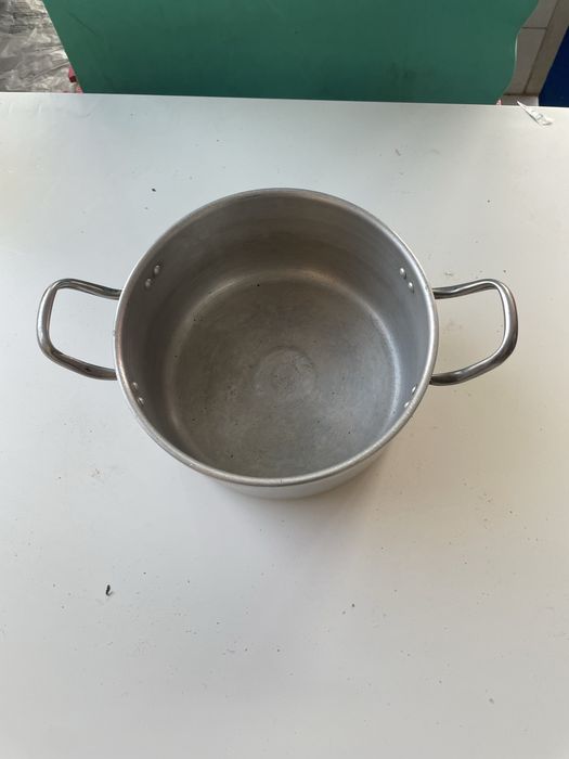 Varias Panelas + panela de pressão