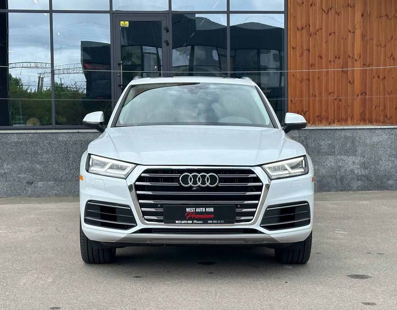 Продам Audi Q5 2018