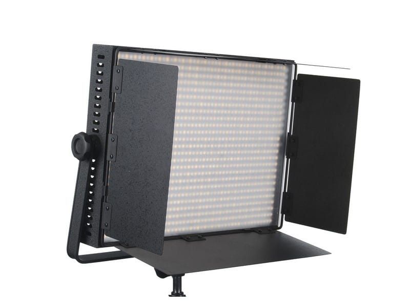 Lampa światła ciaglego led Fomei