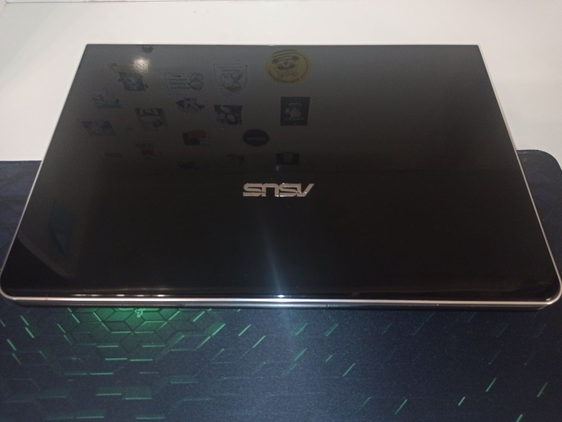 Ноутбук Asus N75S