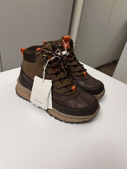 Нові дитячи черевики reserved