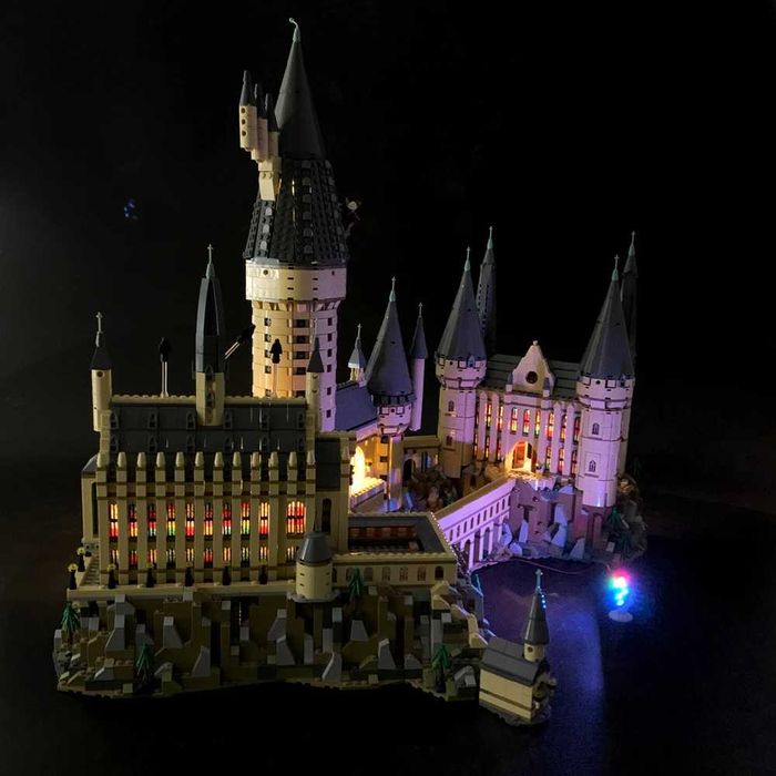 Конструктор LEGO Harry Potter Hogwarts Castle 71043, 6020 деталей
