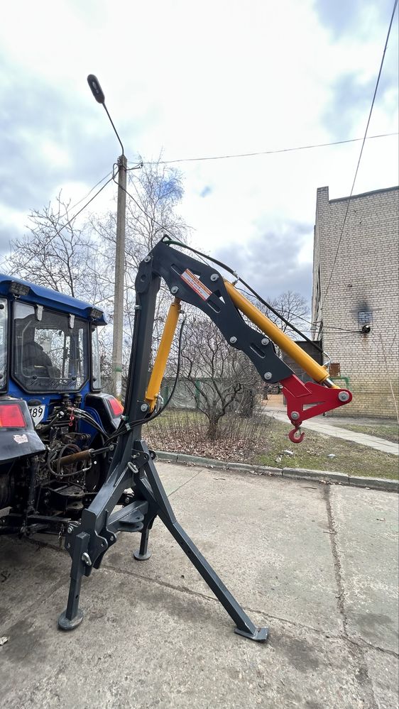 Кран маніпулятор з видвижною стрілою