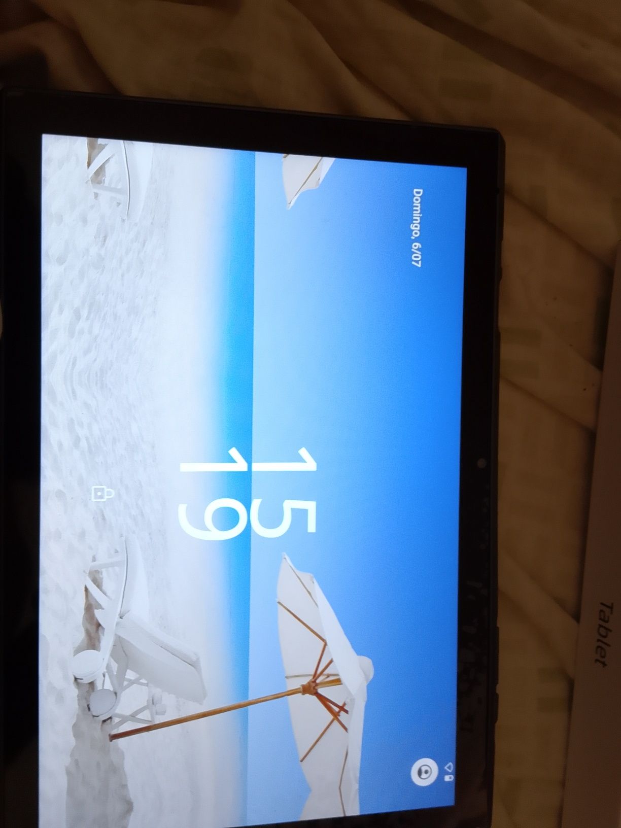 Tablet na caixa nova