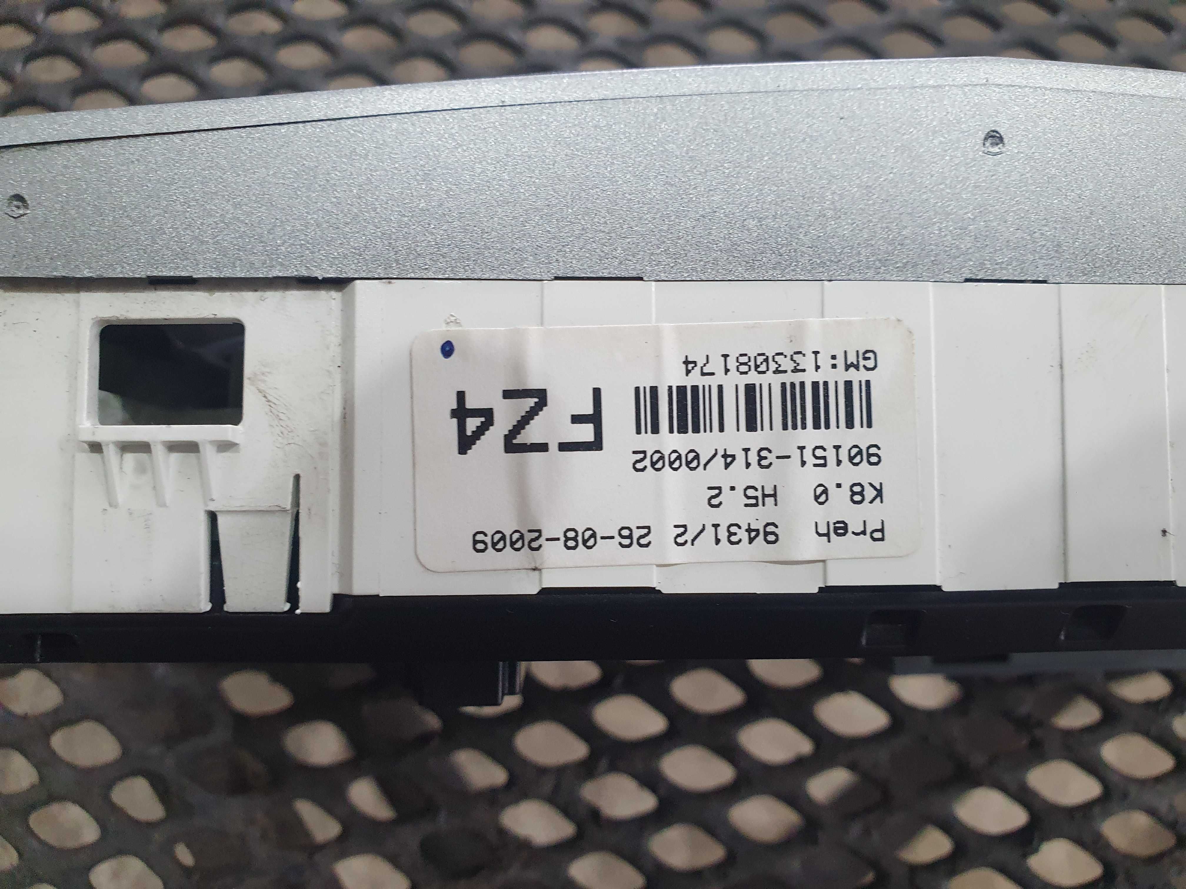 Panel klimatyzacji nawiewu Opel Astra H 3 III sprawny