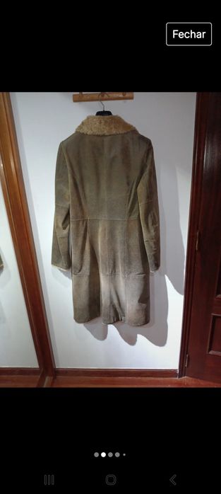 Casaco comprido de pele verdadeira