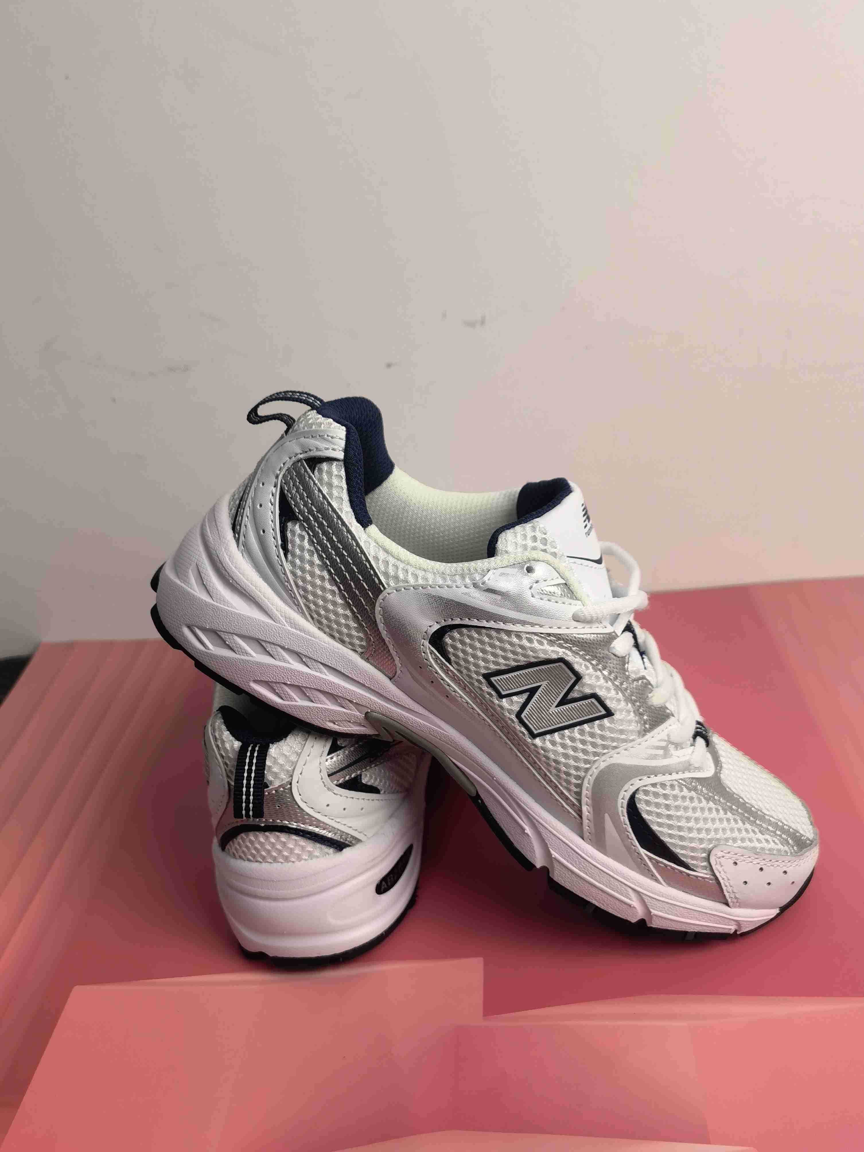 Nowe buty, białe New Balance 530, rozmiar 37