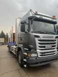 Scania  R450 6x4 z dzwigiem do drewna