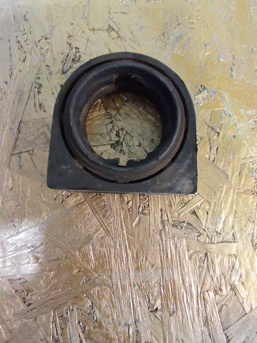 Резинка підвісного