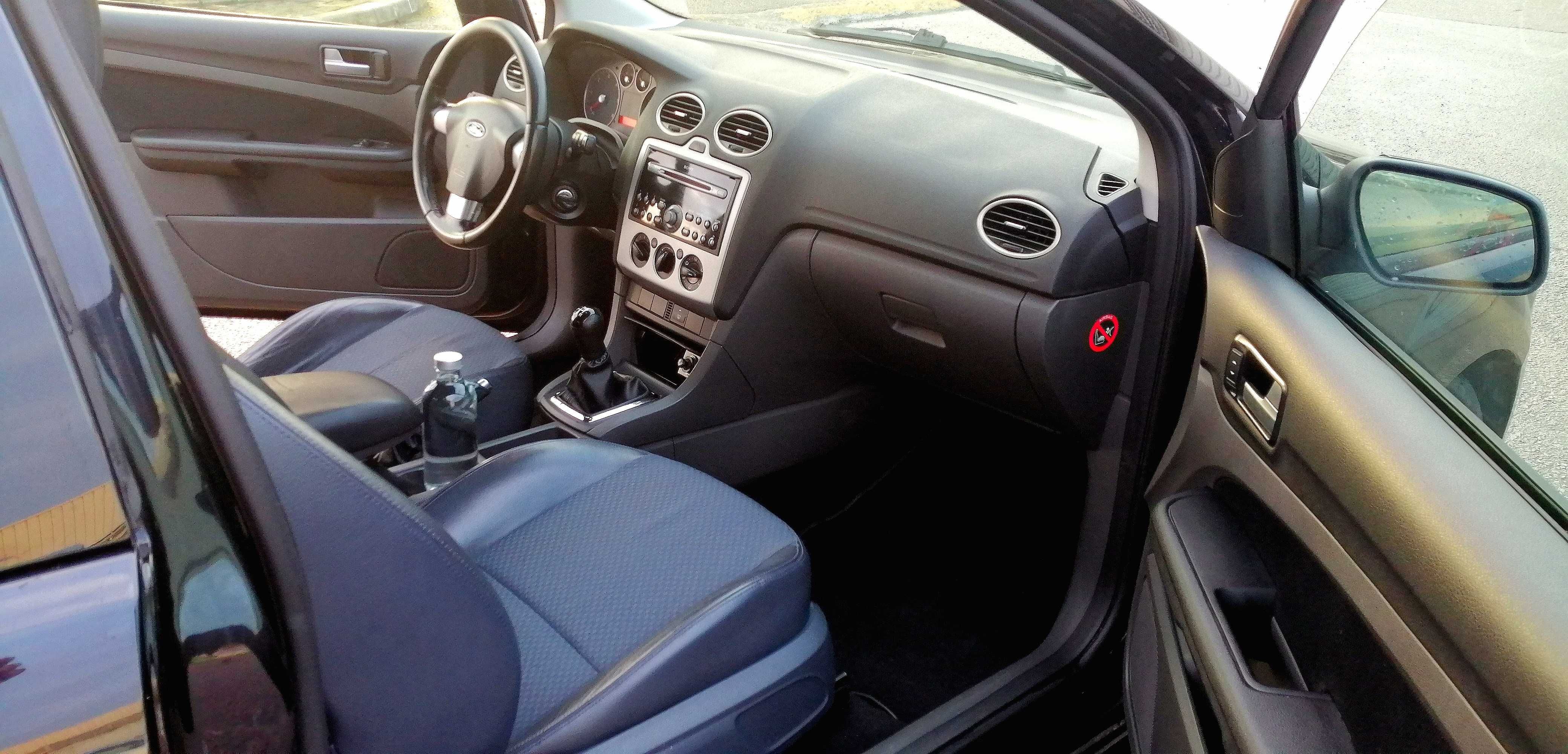 Ford Focus 1.6 110 cv
