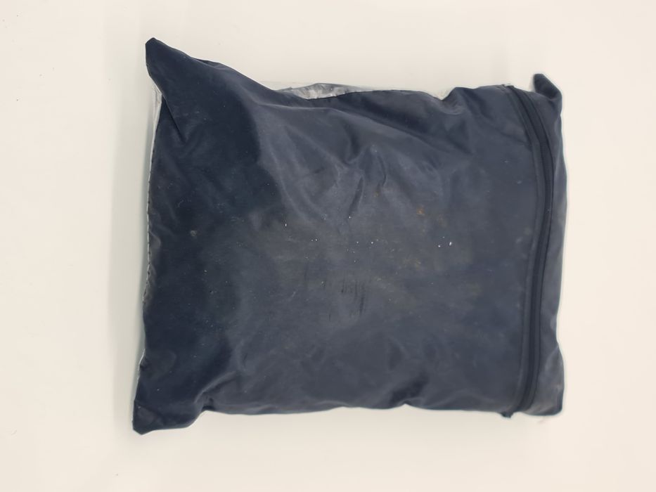 Capa para chuva tamanho L novo