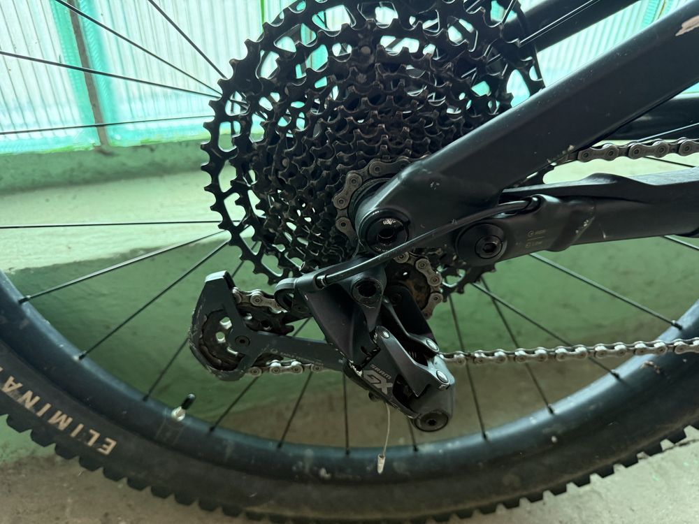 Specialized turbo levo