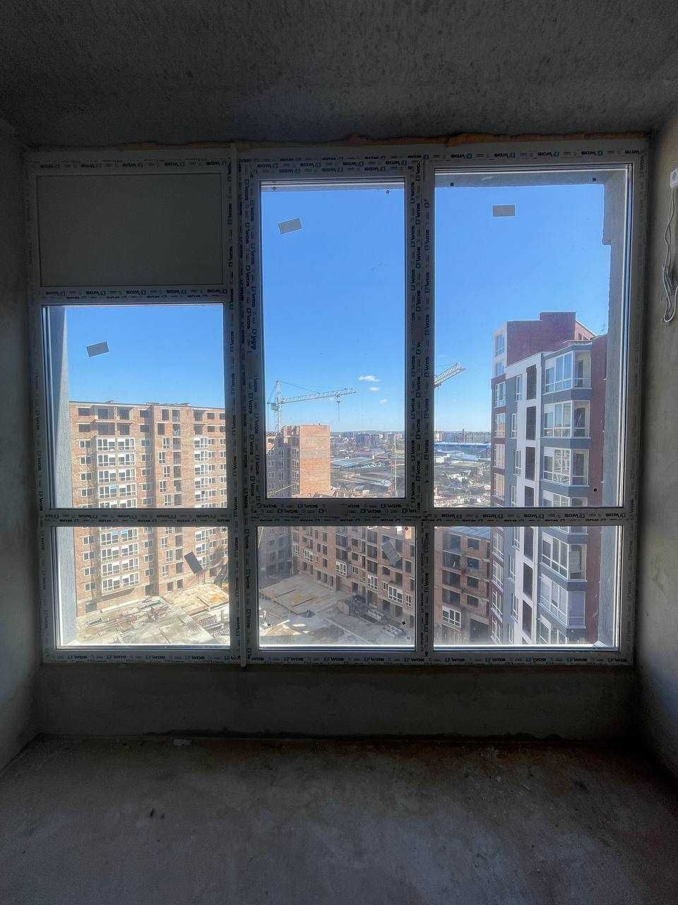 Продаж або обмін! Пентхаус з терасою в центрі міста