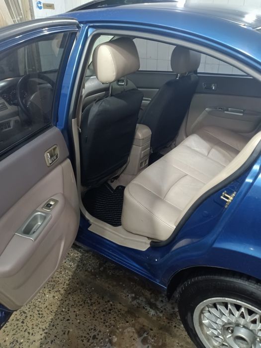 Продам Chery Elara