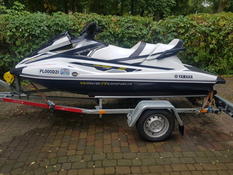 Skuter Wodny Yamaha VX Cruiser HO 1800  POLKI SALON 2017/18