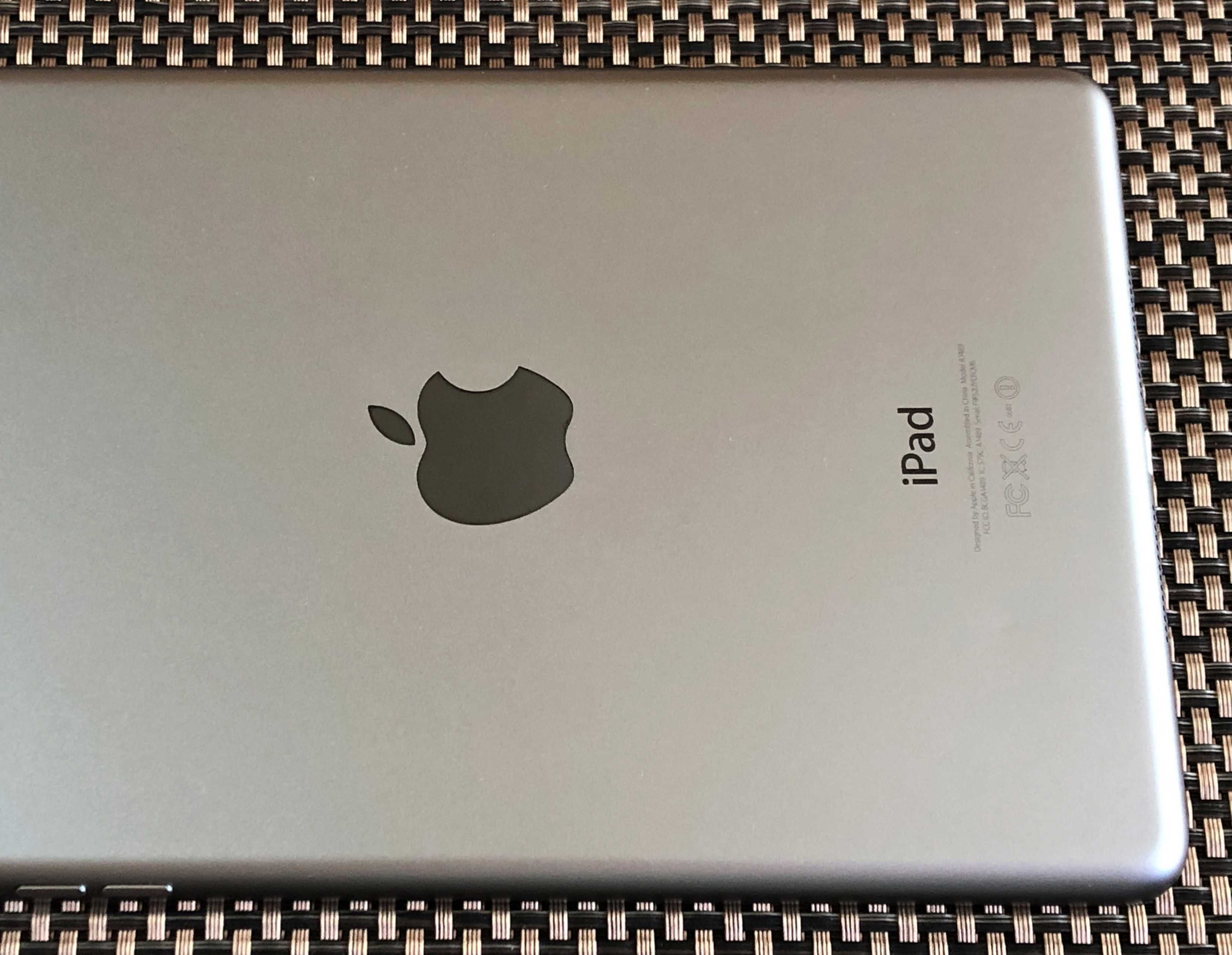 Apple iPad mini 2, 32Gb (Wi-Fi + Cellular)