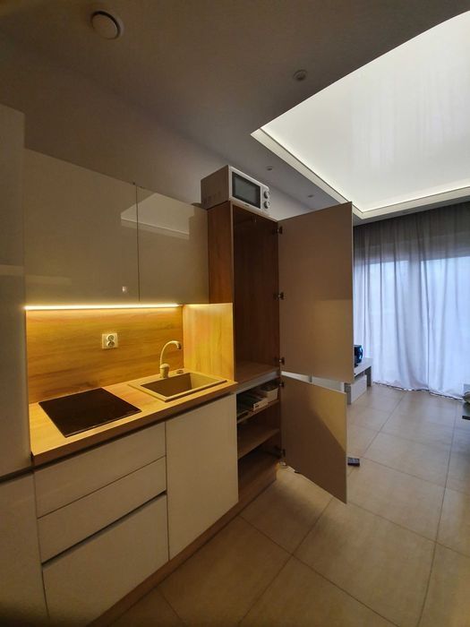 Słoneczna i przytulna kawalerka obok CH FORUM